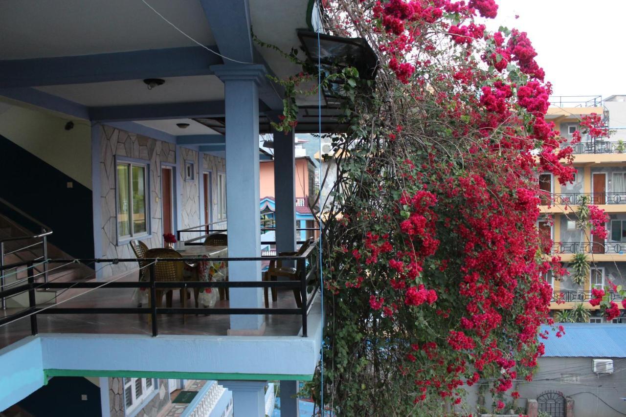 Hotel Snow Leopard Pokhara Exterior foto